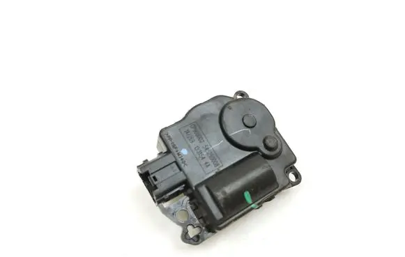 Maserati Ghibli Air flap motor/actuator CP903002 545250008 1331544A