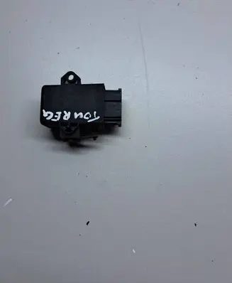 Volkswagen Touareg I Seat heating relay 1Z0959772B