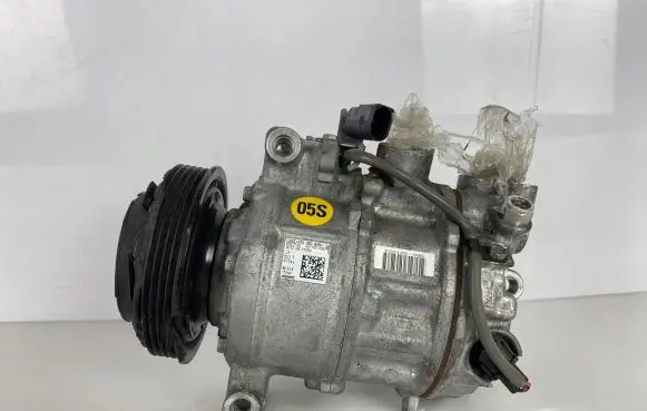 Audi A4 S4 B8 8K Air conditioning (A/C) compressor (pump) 8T0260805H