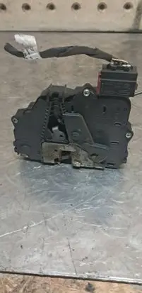 Front door lock