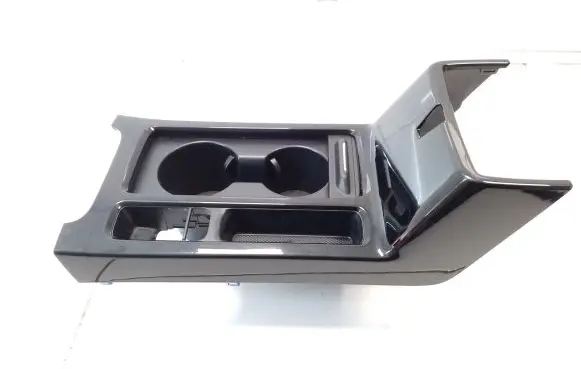 Cup holder front