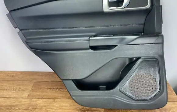 Ford Explorer VI Rear door card panel trim LB5B-S27407