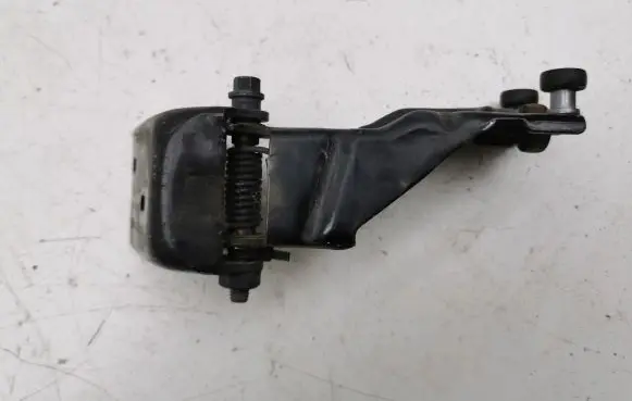 Chrysler Voyager Sliding door upper roller guide/hinge R329LHA7M 05020672AB