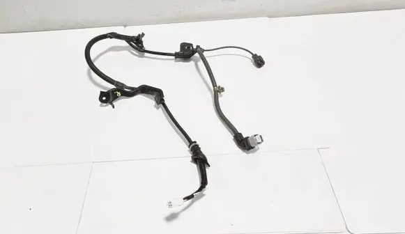 Toyota RAV 4 (XA50) Rear ABS sensor wiring 890C042010 39123