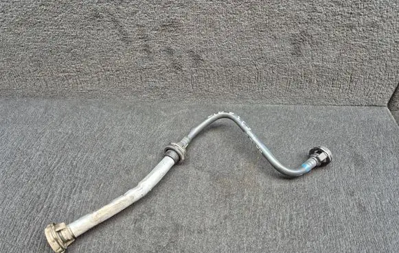 Audi A6 Allroad C7 Engine coolant pipe/hose 4G0121081BB 059121731B 059121731D