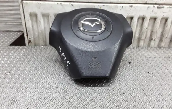 Mazda 5 Steering wheel airbag 
