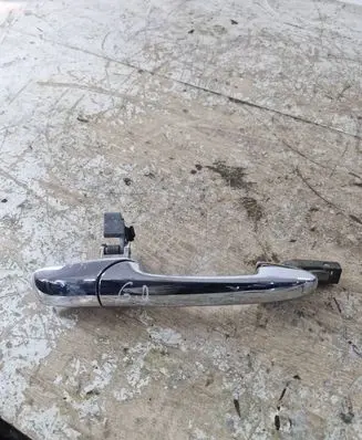 Rear door exterior handle