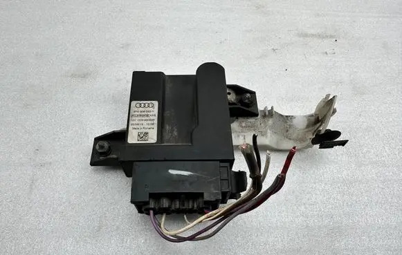 Audi A8 S8 D4 4H Fuel injection pump control unit/module 4H0906093H 4H0906093