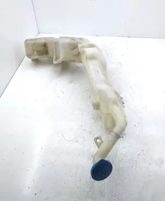 Honda CR-V Windshield washer fluid reservoir/tank