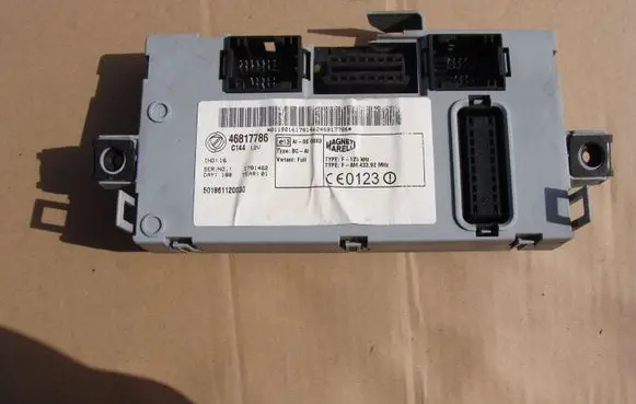 Fiat Punto (188) Central body control module 46817786