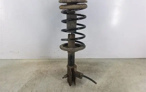 Mitsubishi Space Star Front shock absorber with coil spring