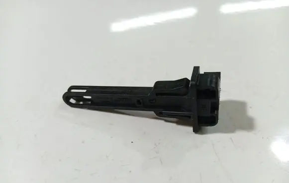Mercedes-Benz A W169 Interior temperature sensor A1718300272