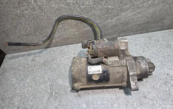 Nissan Almera Tino Starter motor 23300BN301 M008T71371ZE