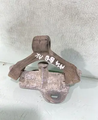 Muffler mount bracket/holder