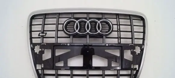 Audi A6 S6 C6 4F Front bumper upper radiator grill 4F0853651J