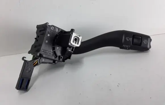 Audi TT TTS Mk2 Wiper control stalk 8P0953519C