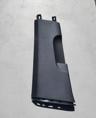Volkswagen Golf VII (B) pillar trim (bottom) 5G4867291E