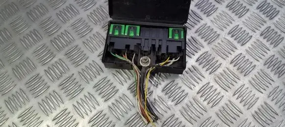 Peugeot 307 Fuse box set 963222948000 9632229480