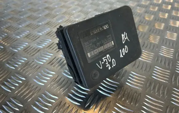 Volvo V50 ABS Pump 30672506A 00001251E1 10096004173