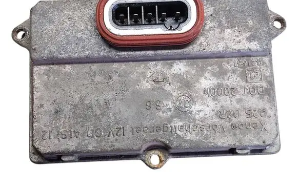 Audi A6 S6 C6 4F Headlight ballast module Xenon 5DV00829000