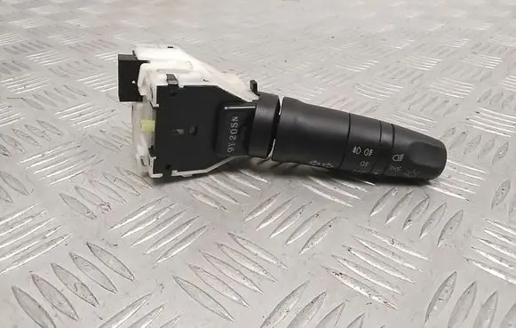 Nissan NV200 Indicator stalk 14425