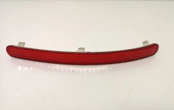 Skoda Octavia Mk2 (1Z) Rear tail light reflector 1Z9945105