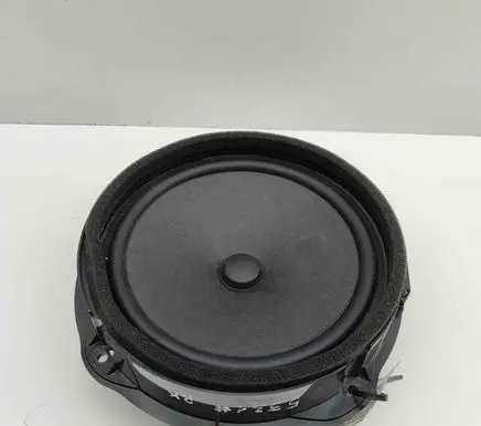Audi A3 S3 8V Front door speaker 8V0035415D