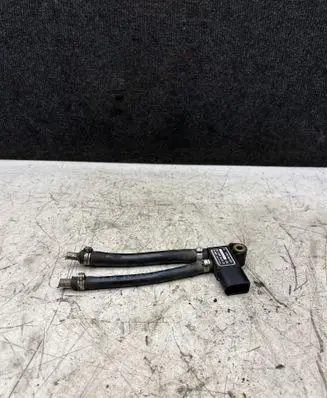 Mercedes-Benz Vito Viano W639 Air pressure sensor A0061539528 0281002925