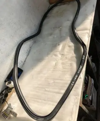 Audi Q3 F3 Rubber seal rear door 