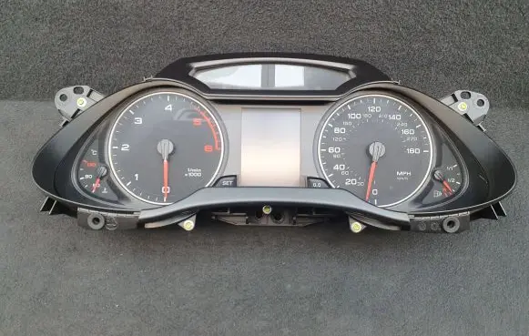 Audi A4 S4 B8 8K Speedometer (instrument cluster) 8K0920980N