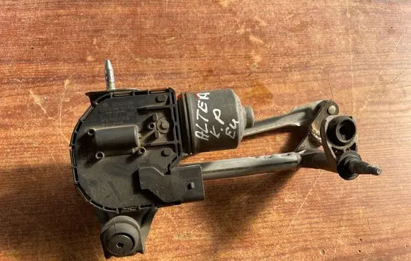 Seat Altea Front wiper linkage and motor 5P0955119B 0390241936