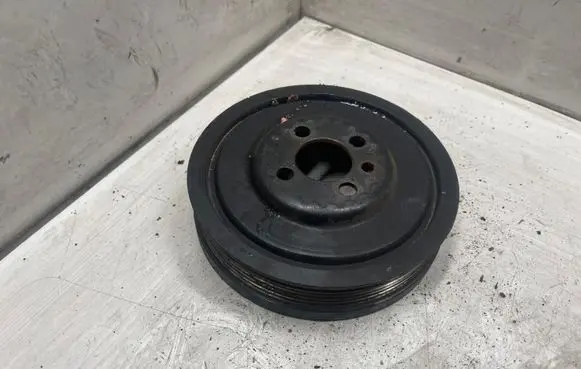 Volkswagen PASSAT B6 Crankshaft pulley