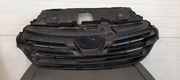 Renault Trafic III (X82) Front grill