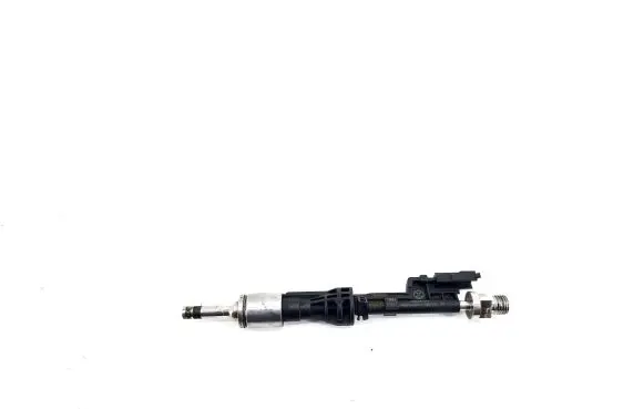 BMW 5 F10 F11 Fuel injector 7597870 13647597870