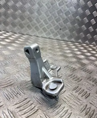 Mercedes-Benz GLC X253 C253 Front door lower hinge X2531801