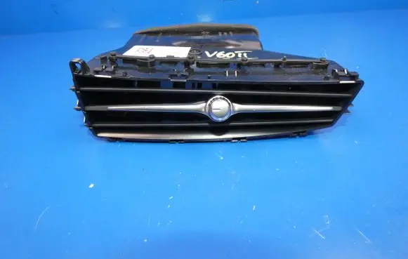 Volvo V60 Dash center air vent grill 31477274 AD7GP 201803127