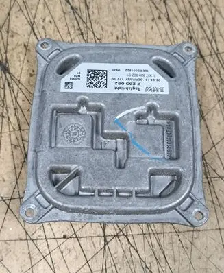 Headlight ballast module Xenon