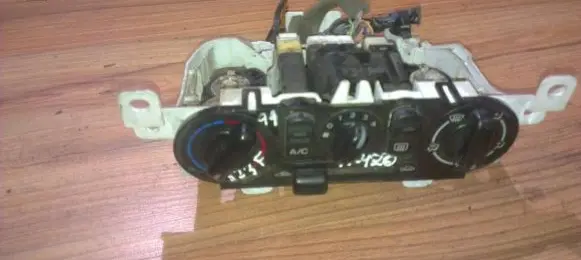 Mazda 323 F Climate control unit