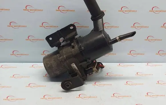 Citroen DS4 Power steering pump 9803319180