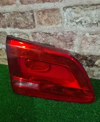 Volkswagen Touran I Rear/tail lights