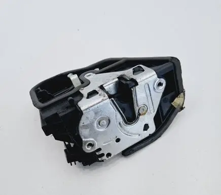 Mini Cooper Countryman R60 Rear door lock