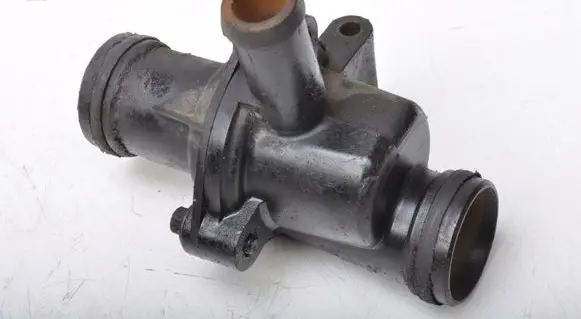 Land Rover Freelander Thermostat housing 