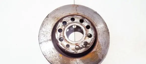Volkswagen Golf VI Front brake disc ventiliuojamas