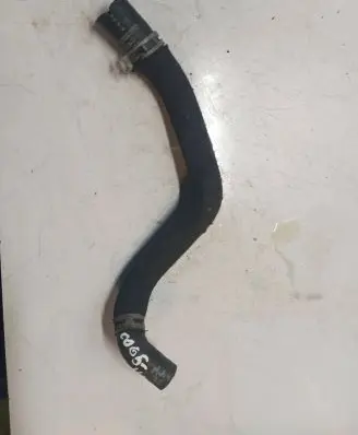 Volvo V40 Engine coolant pipe/hose 31338603