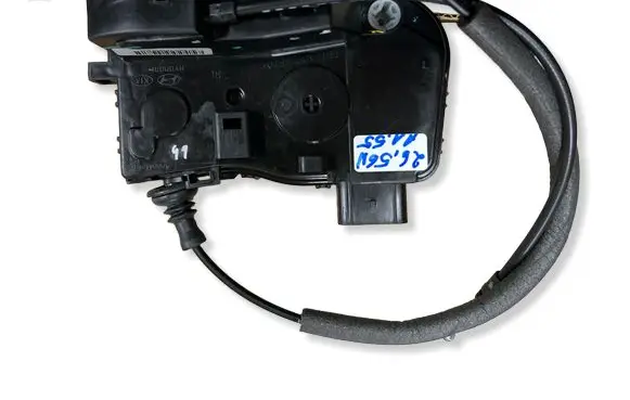 KIA Venga Rear glass lock/latch 813201P000