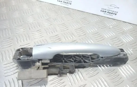 Renault Laguna II Front door exterior handle 8200004746