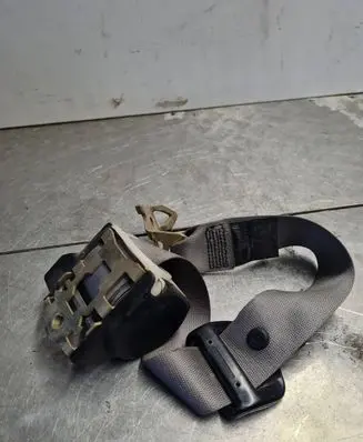 Mercedes-Benz S W140 Rear seatbelt 1408600885