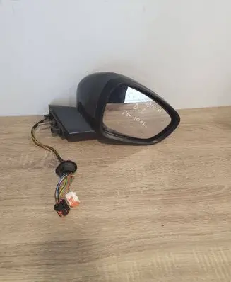 Citroen C4 II Picasso Front door electric wing mirror 