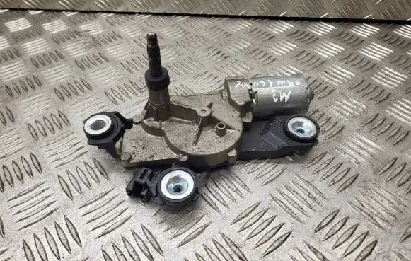 Mazda 3 I Rear window wiper motor BP4K67450
