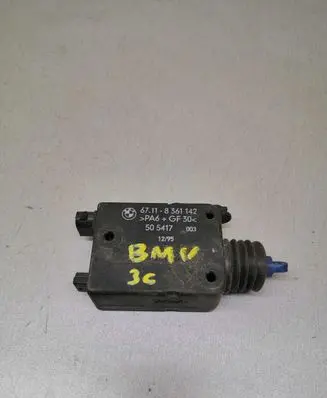 BMW 3 E36 Central locking motor 67118361142 505417